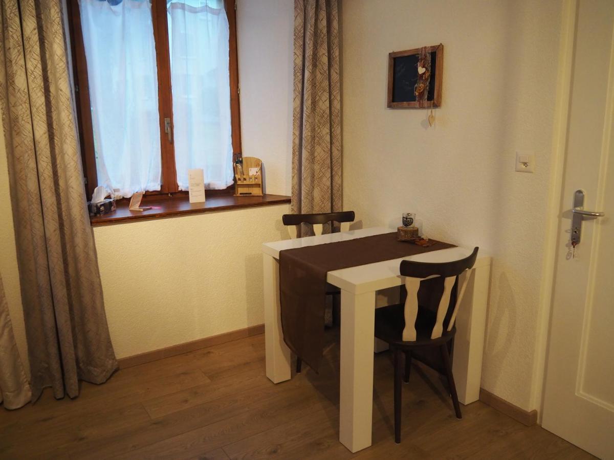 Chez Redamo Apartment Vendlincourt ภายนอก รูปภาพ